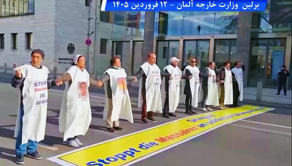 خروش اعتراضی یاران شورشگر بدنبال اعدام مجاهدین سربدار در برلین