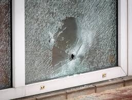 آلمان: شليك هاي ناشناس بر روي پناهجويان در خواب