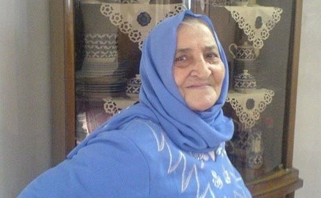 مراسم تدفين مادر مجاهد شهربانو حق شناس