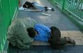 33 درصد  کارتن خواب ها درتهران   را زنان تشكيل مي دهند