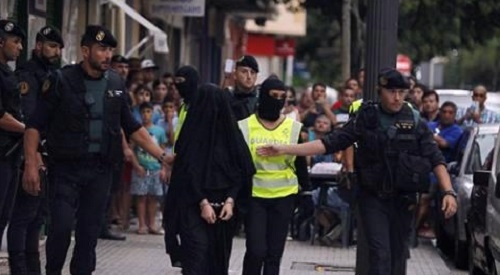 داعش نفراتش را در قالب مهاجر روانه اروپا می کند