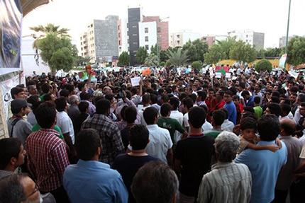 اعتراضات مردمی به اعدام ها و مشگلات اقتصادی