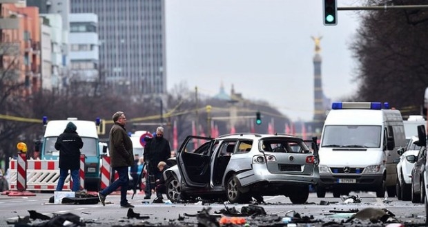 پليس آلمان ميگويد انفجار خودرو در برلين احتمالاَ در ارتباط با گروههاي تبهكار بوده است