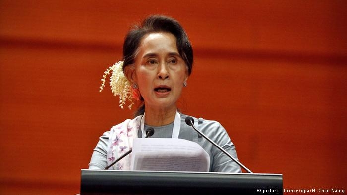 آنگ سان سوچي به مقام وزير خارجه ميانمار برگزيده شد