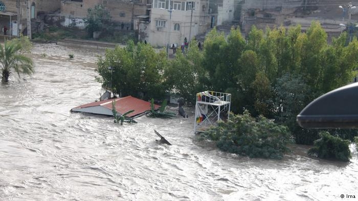 سیل غرب و جنوب غرب ایران را محاصره کرد
