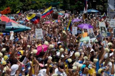 "مادورو سقوط خواهد كرد"