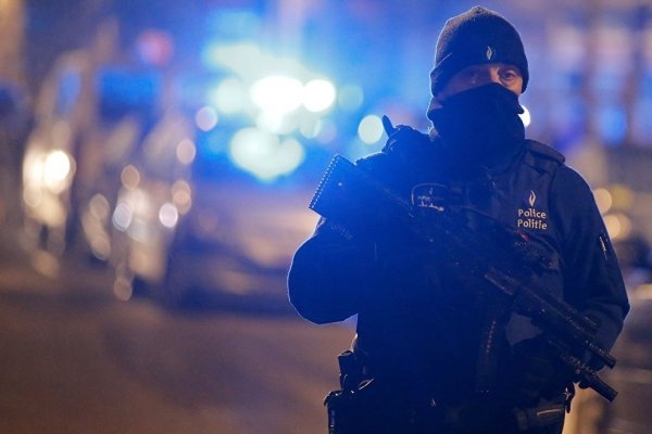 انیس بوهری متهم حملات پاریس  به فرانسه تحویل داده می شود