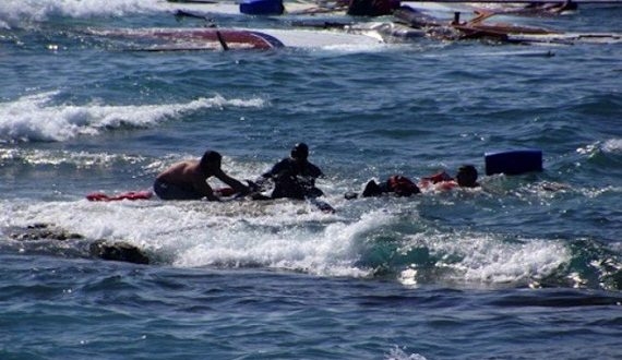 غرق شدن ده هزارپناهجو در دوسال