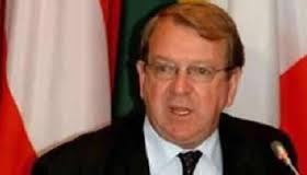 استروان استيونسون :روحاني و ساير قاتلاني كه دستشان به خون آغشته است بايد محاكمه و دستگير شوند