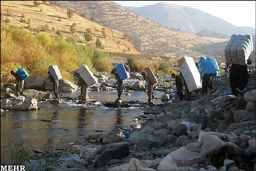 ایران: تشدید سرکوب کولبران زحمتکش در نقاط مرزی