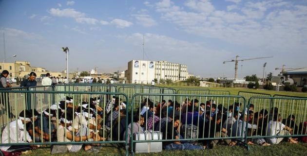 انتقال 2500 پناهجو در شمال پاريس به مراكزپناهندگي