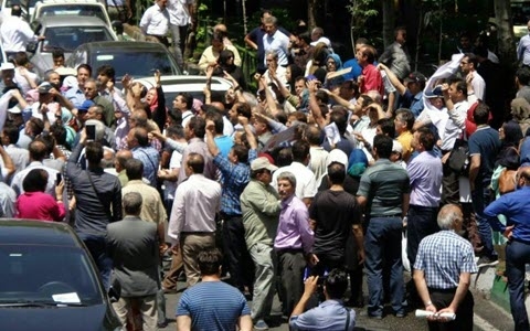 Iran: Zahlreiche Proteste in verschiedenen Städten des Landes