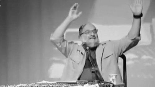 زوزه‌های وحشت پاسدار قاسمی: عکس مریم رجوی سر در دانشگاه هست