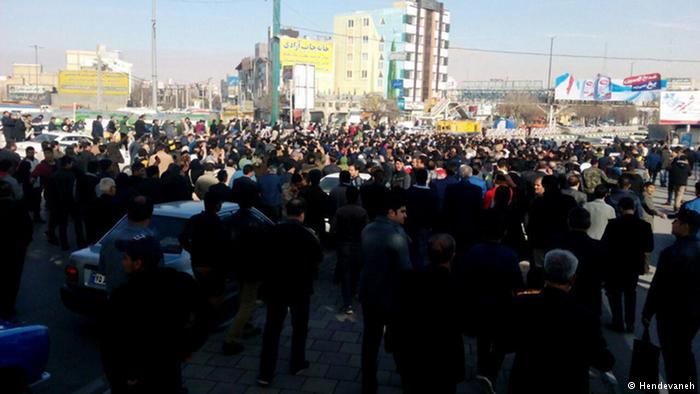 اعتراضات مردم اهواز وارد دومین هفته شد