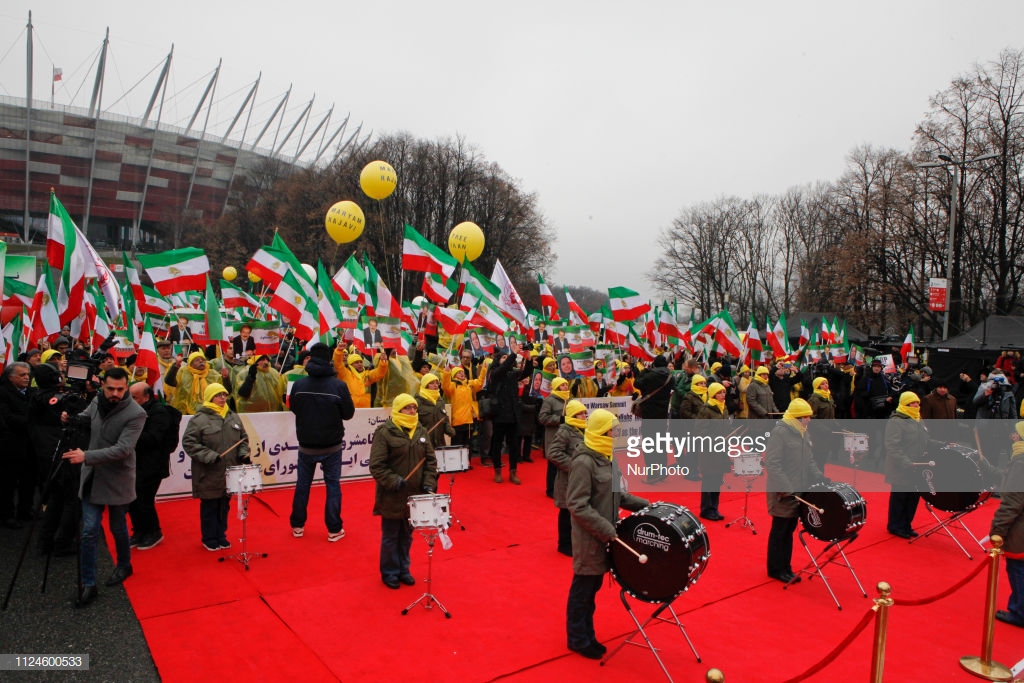 iranian opposition in polan 8