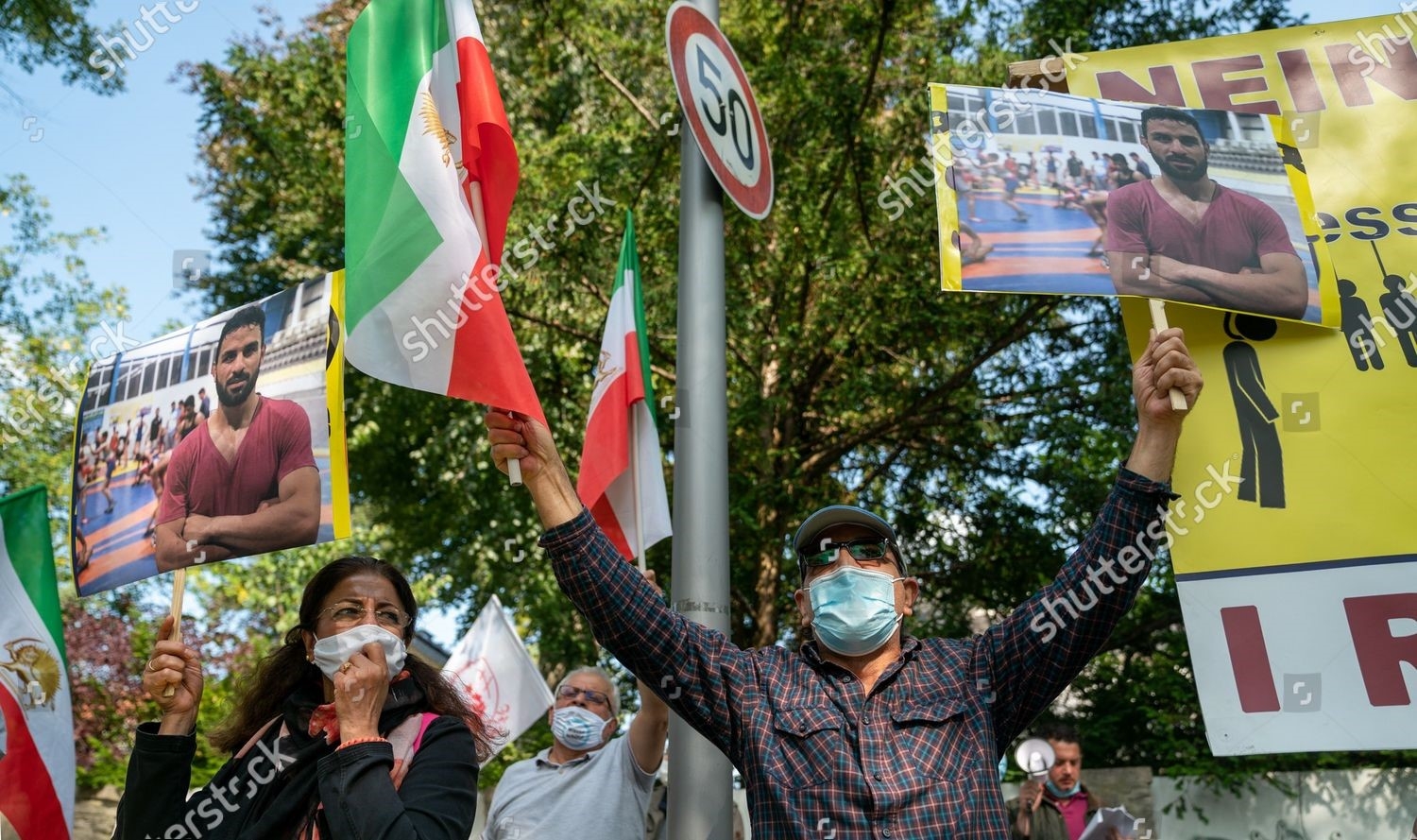 انعکاس اکسیون اعتراضی به اعدام نوید افکاری در مقابل سفارت رژیم آخوندی در برلین در رسانه های آلمان