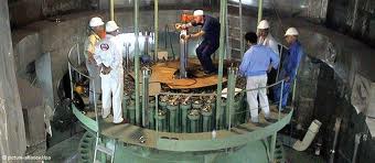 گفتگوهاي اتمي با ظرفيت آينده ايران در غني‌سازي اورانيوم مقابله مي‌كند