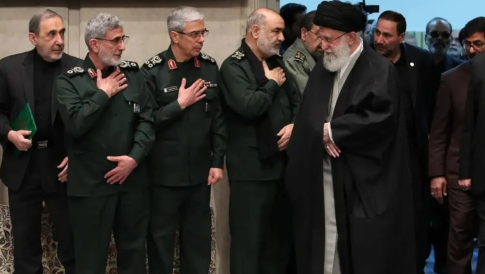 مخالفت ۷۰ کارشناس امنیت ملی امریکا با حذف سپاه پاسداران از لیست سازمانهای تروریستی