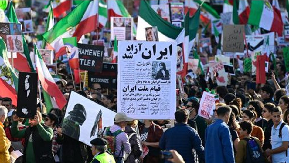 تظاهرات برلين در رسانه هاي آلمان