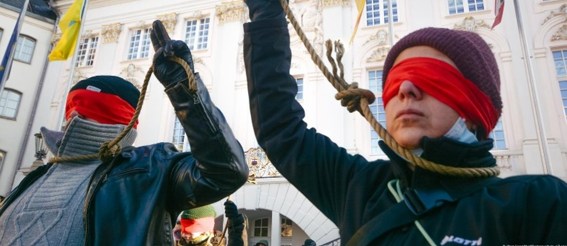 هشدار آلمان به ايرانيان مخالف ديكتاتوري آخوندي در مورد فعاليت هاي جاسوسي ايران