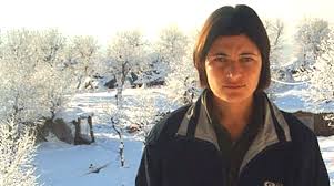 عفو بين الملل- اقدام فوري : زن زنداني سياسي كرد در حال از دست دادن بينايي خود در زندان ايران