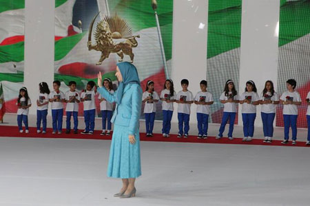 گردهمايي عظيم ايرانيان و حاميان مقاومت از 69 كشور جهان در پاريس - ويلپنت