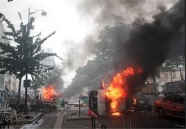 پاريس در آتش: هزاران نفر معترض حامي فلسطين با پليس فرانسه درگير شدند