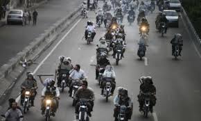 انصار حزب‌الله مقابل وزارت كشور؛ «براي گشت مورتوي به مجوز نياز نداريم»