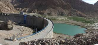 بحران آب ـ سه شبانه روزه، پنج ميليون نفر جمعيت استان اصفهان آب شربشان با گازوئيل قاطي شده