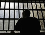 لباس زندان، مانعي براي ملاقات زندانيان سياسي شد