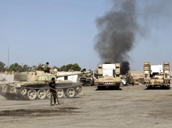 دولت موقت لیبی کنترل طرابلس را از دست داده است