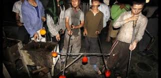 بيشتر كودكان خياباني ايران بر اثر `تجاوز` به ايدز مبتلا شده‌اند