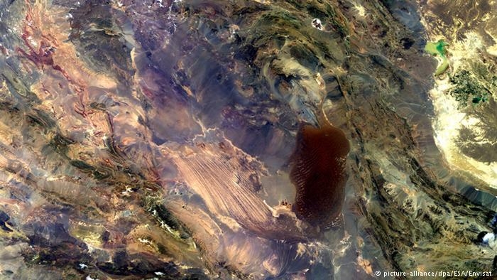 گرم‌ترین نقطه زمین واقع در دشت لوت ایران