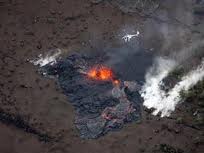 رودي از گدازه در هاوايي به راه افتاد