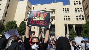 اعتراض ۲۴۰ فعال مدني به طرح آمران به معروف و حملات اسيدپاشي