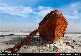 ایران دچار "خشکسالی مالی" شده است