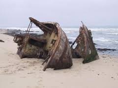 ، "كشتي شكسته" اقتصاد ايران غرق خواهد شد