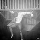 افزايش فشار بر زنداني سياسي شهرام پورمنصوري