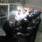 ضرب و شتم عمومي زندانيان بند ۶ زندان رجايي شهر كرج