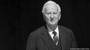 ريچارد فون وايتسكر، رئيس جمهور پيشين آلمان درگذشت