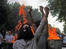 آخوند مصلحي:" قطعاً با فتنه‌اي  پيچيده‌تر از فتنه ۸۸ روبه‌روخواهيم شد