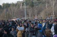 تجمع اعتراضي مردم مريوان در واکنش به وضعيت اسفبار درياچه زريبار