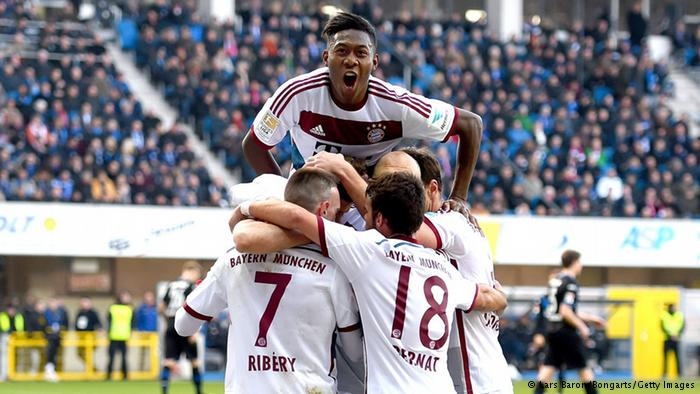 هفته ۲۲ بوندس‌لیگا؛ از غوغای بایرن تا گلزنی دورازه‌بان آگسبورگ