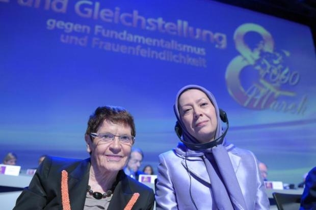 اپوزيسيون ايراني در تبعيد در برلين خواستار حقوق بيشتر براي زنان شد