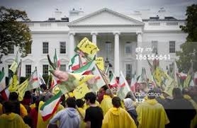 تظاهرات هواداران مقاومت همزمان با حضور العبادي در واشنگتن