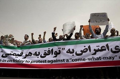 درگیری باندهای مختلف رژیم » ـ زير كشور رژيم: مجوز راهپيمايي در موافقت يا مخالفت با مذاكرات هسته يي نمي دهيم