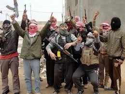 عشاير الانبار: در صورت دريافت نکردن اسلحه جنگ با داعش را رها مي کنيم