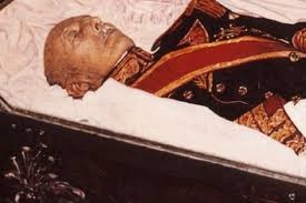 حذف نمادهاي ژنرال فرانكو از مادريد