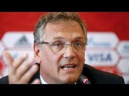 دبير كل فيفا از كار بركنار شد