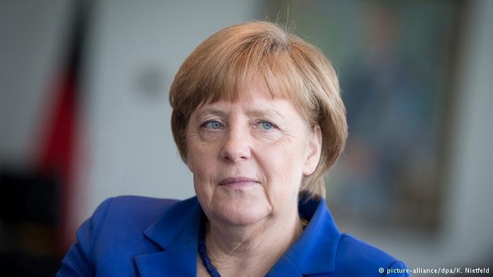 مرکل: حمایت از کردها درست و همکاری با اسد نادرست است